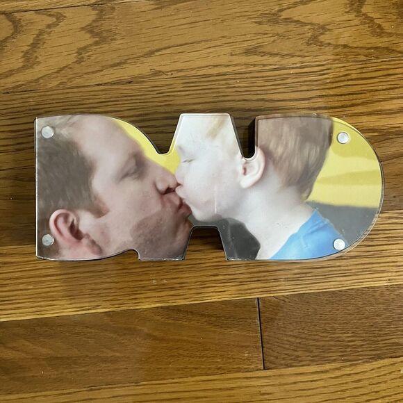 Hallmark DAD Photo Frame One Of A Kind Creations NWOT - Christmas Fathers's Day - Picture 1 of 3